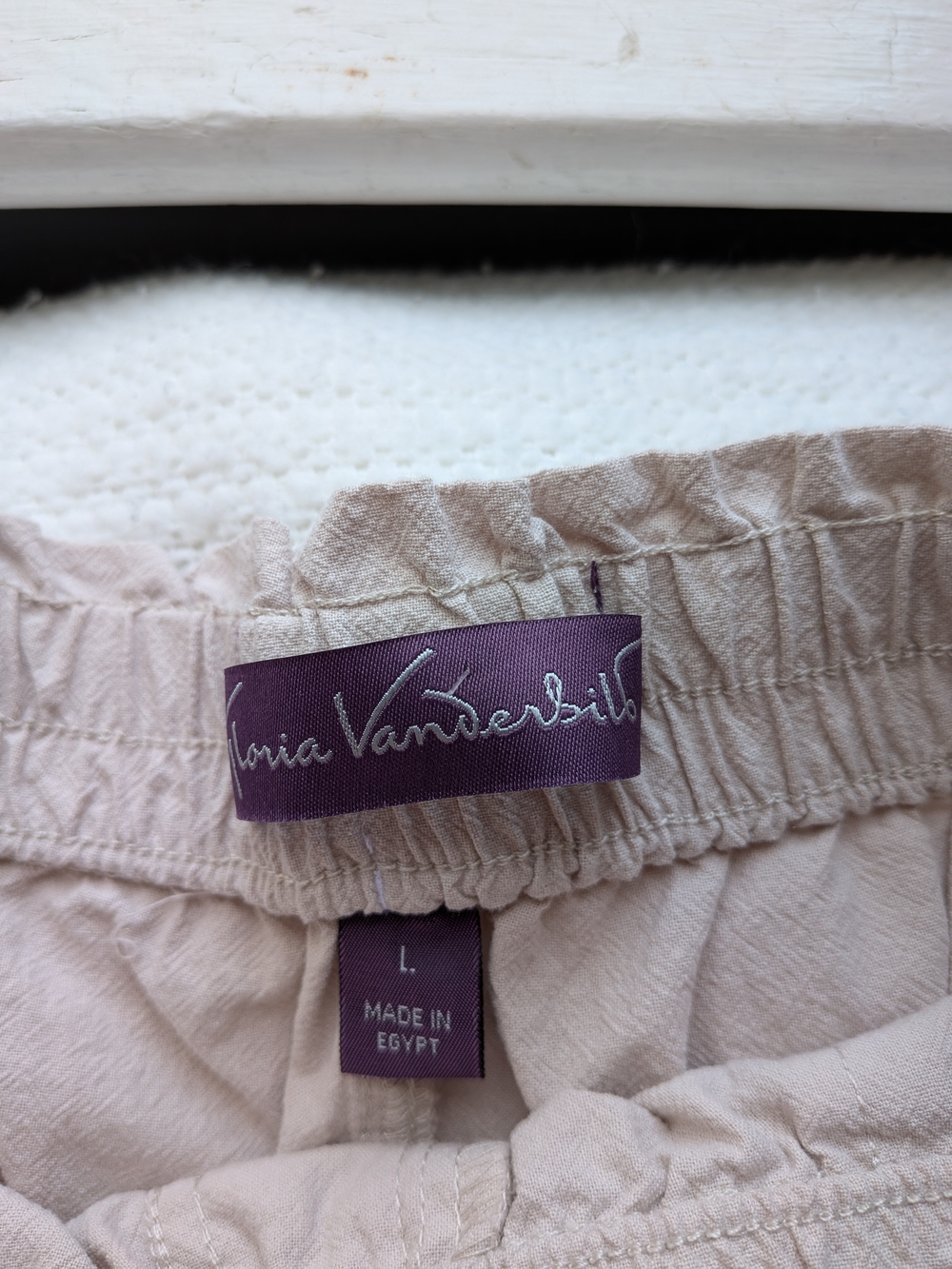 Gloria Vanderbilt Women's Stone Wood Front Pocket Cotton Jax Pull On Shorts - Picture 4 of 7